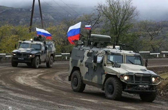 რუსეთის თავდაცვის სამინისტრო: არმიამ ყველა მიმართულებით შეტევის ბრძანება მიიღო