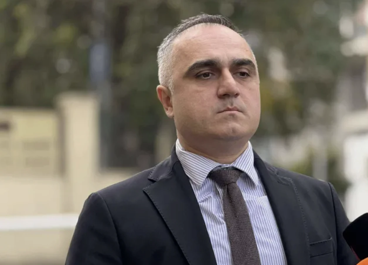პროკურორის ინფორმაციით, ირაკლი შაიშმელაშვილის ძებნის შესახებ დადგენილებას პროკურატურა სასამართლოს გადაწყვეტილების ჩაბარების შემდეგ გამოსცემს