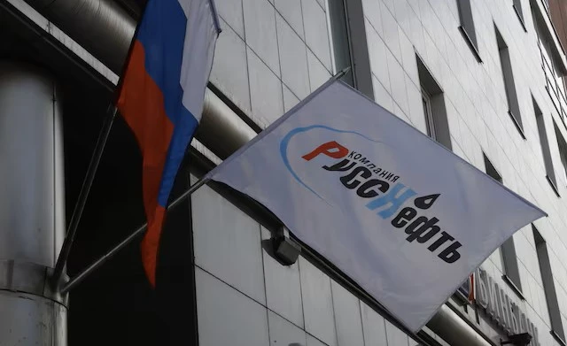 Reuters - რუსეთმა საქართველოს ნავთობგადამამუშავებელ ქარხანაში ნავთობის პირველი პარტია გაგზავნა