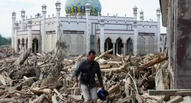 წყალდიდობის შედეგად დაღუპულთა რაოდენობა 900-ს აჭარბებს