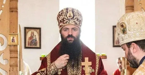 მარნეულისა და ჰუჯაბის ეპისკოპოსის, მეუფე გიორგი ჯამდელიანის განცხადებით, არ აპირებდნენ მეუფე იობის დიპლომის დაკარგვასთან დაკავშირებული საკითხის გახმაურებას, რადგან არ  სურდათ, რომ „ზედმეტი მღელვარება შეეტანათ საზოგადოებასა და საეკლესიო წრეებში“.  როგორც გიორგი ჯამდელიანი აღნიშნავს, მეუფე იობის მიმართ ერთგვარი დისკრედიტაციის მცდელობა მიმდინარეობდა, თითქოს ის ცრუობს და დიპლომი არ აქვს.