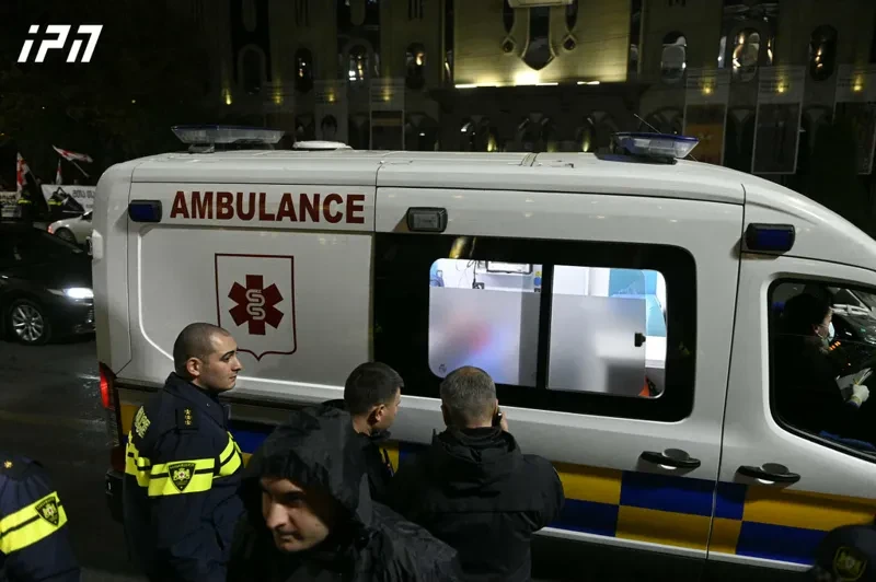 თამაზ მაჭავარიანი, რომელიც პარლამენტთან შიმშილობს, შეუძლოდ გახდა