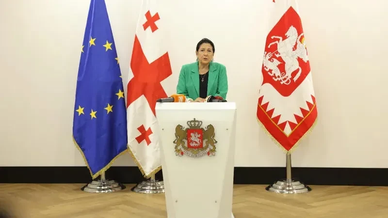 სალომე ზურაბიშვილი - ადგილობრივ არჩევნებში მონაწილეობა, როცა ქვეყანაში გვყავს 60-ზე მეტი პოლიტპატიმარი, ცოტა გასაკვირია და გაუგებარიც კი