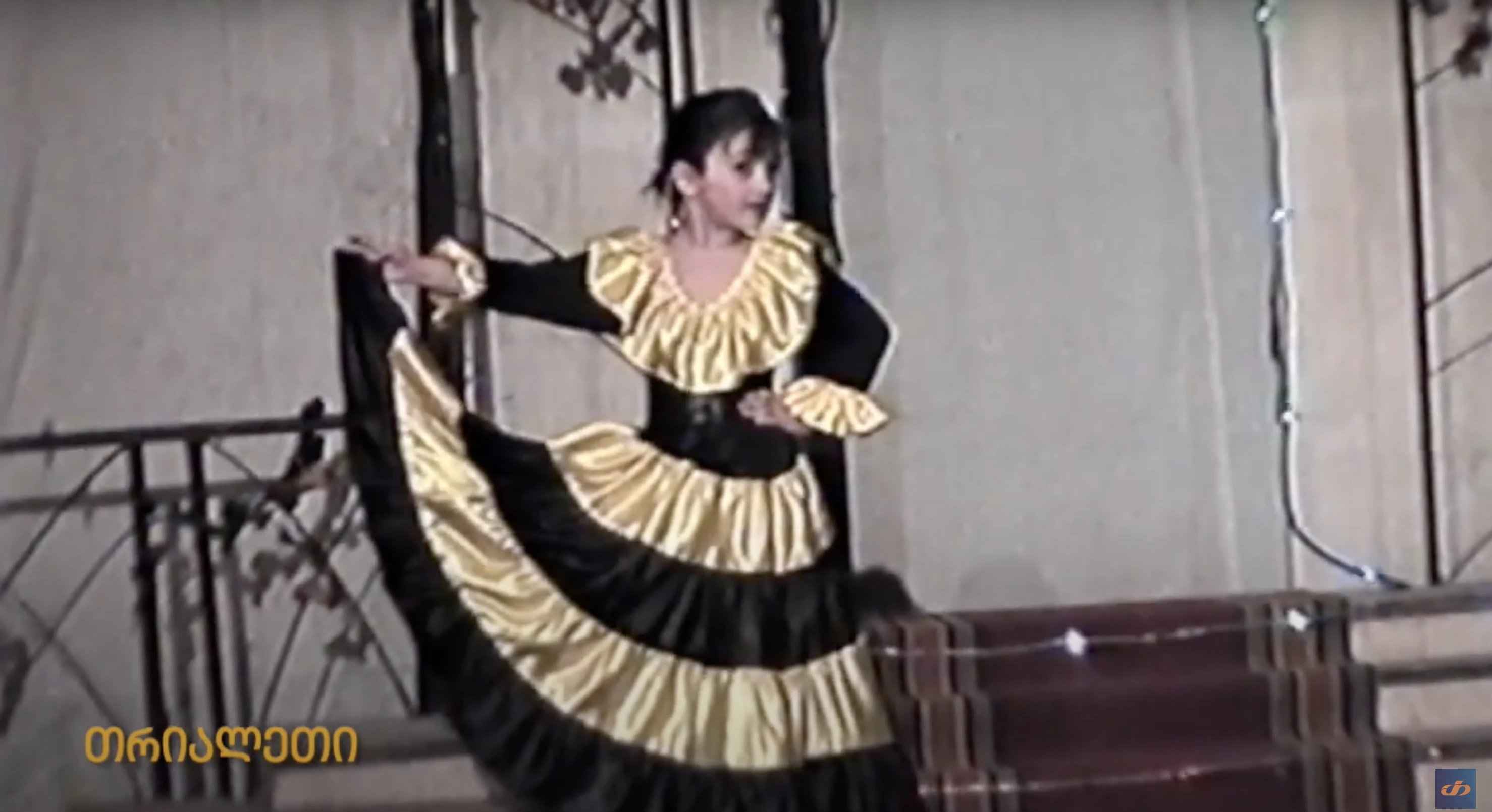 ბუთხუზი მეგი. ცეკვა. გორის 1 საბავშვო ბაღი. "თრიალეთის" არქივიდან.