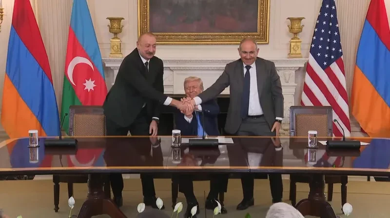 სომხეთმა და აზერბაიჯანმა თეთრ სახლში სამშვიდობო შეთანხმებას მოაწერეს ხელი