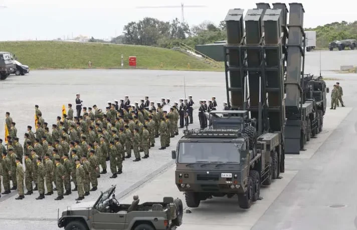 იაპონიის მთავრობამ მომავალი წლისთვის რეკორდული თავდაცვის ბიუჯეტი დაამტკიცა, რომელიც 9 ტრილიონ იენს (58 მილიარდი დოლარი) აღემატება,  რომელიც ჩინეთის შეკავებაზეა მიმართული  - ინფორმაციას The Associated Press-ი ავრცელებს.