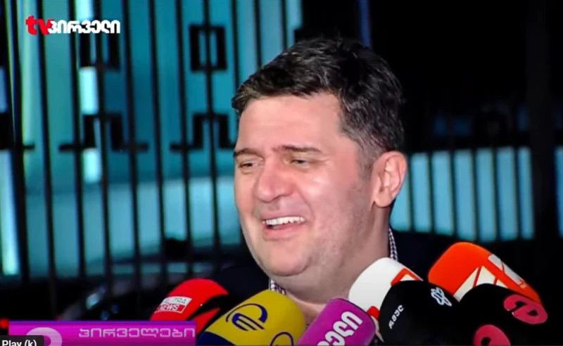 კრიმინალური პოლიციის დეპარტამენტში ბაჩო ახალაიას გამოკითხვა დასრულდა