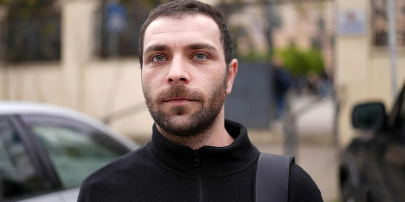 ჯგუფურად ჩადენილი ჯანმრთელობის განზრახ ნაკლებად მძიმე დაზიანების ფაქტზე გელა ხასაია და ვასილ ქერდიყოშვილი სასამართლომ პატიმრობაში დატოვა