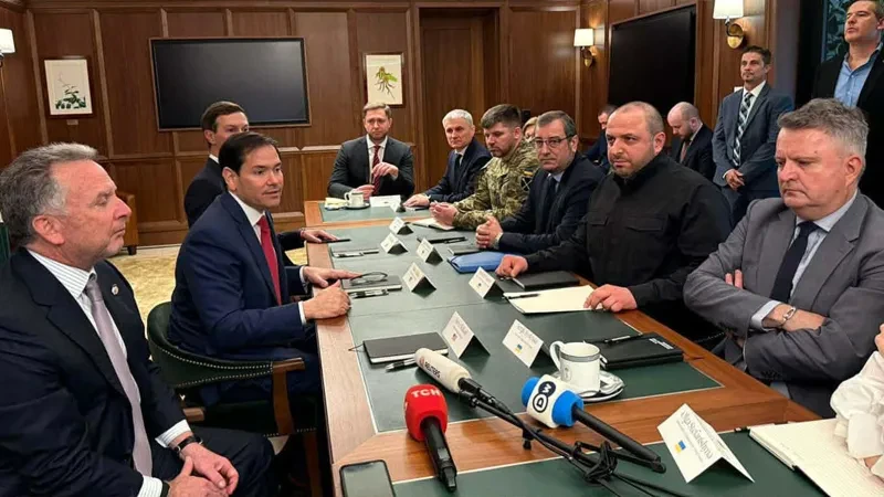 აშშ მზადაა უკრაინას ნატო-ს მე-5 მუხლის მსგავსი უსაფრთხოების გარანტიები მისცეს, რომელსაც აშშ-ის კონგრესი დაამტკიცებს, - ინფორმაციას გამოცემა Axios-ი წყაროებზე დაყრდნობით ავრცელებს.