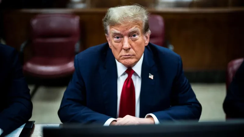 აშშ-ის პრეზიდენტის დონალდ ტრამპის განცხადებით, შეერთებული შტატები ვენესუელას მართავს. „ვენესუელა ამჟამად მკვდარი ქვეყანაა. ჩვენ ის უნდა აღვადგინოთ და ნავთობკომპანიების მხრიდან დიდი ინვესტიციები დაგვჭირდება ინფრასტრუქტურის აღსადგენად“, - აღნიშნა ტრამპმა.