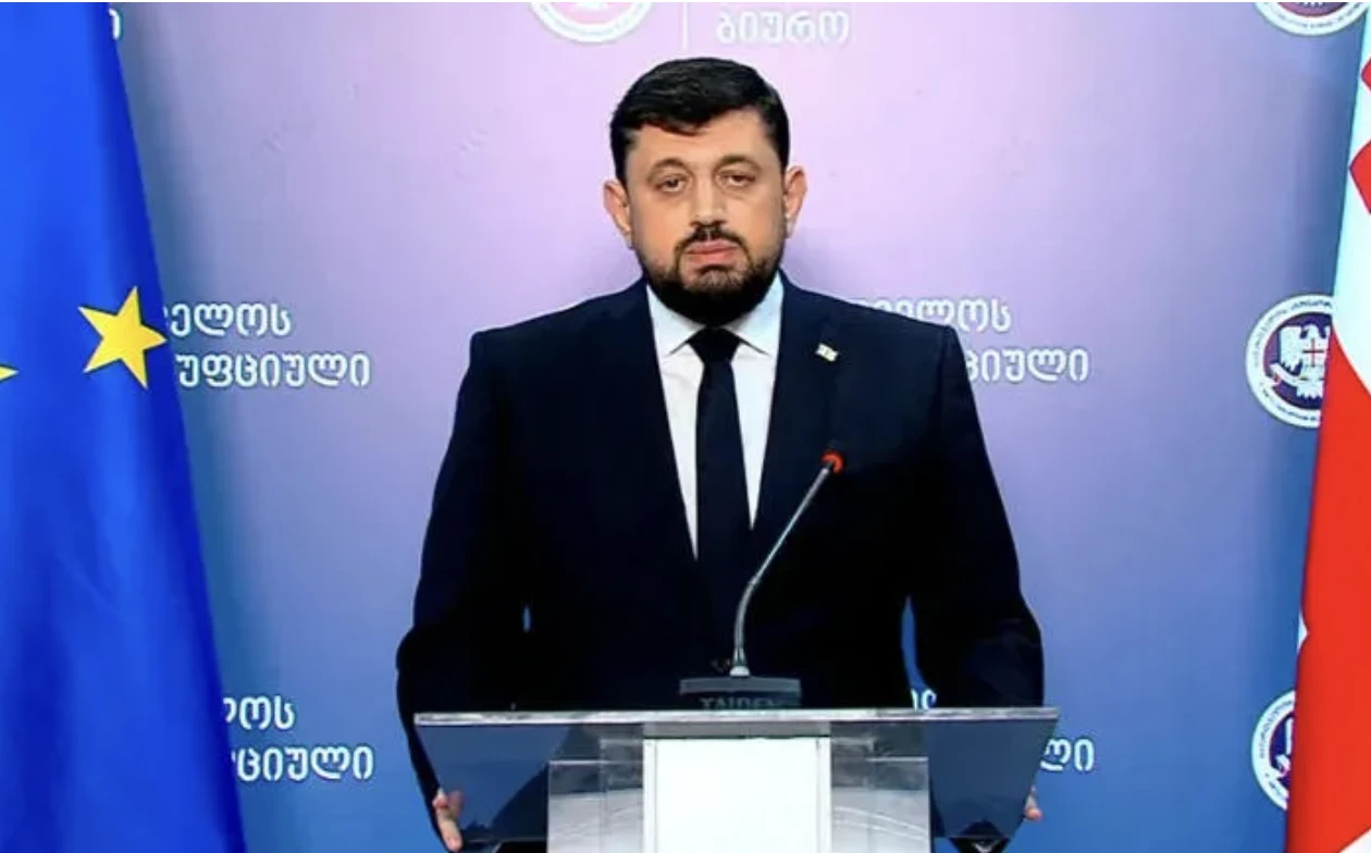 რაჟდენ კუპრაშვილი - ყველა საჯარო დაწესებულებაში იარსებებს „მხილების“ ძლიერი მექანიზმი, „მამხილებლის“ დაცვის მექანიზმი კი გაძლიერდება - მამხილებელი შეიძლება იყოს ნებისმიერი მოქალაქე, საჯარო სამსახურში მომუშავე პირი, რომელიც ამხელს კორუფციულ ფაქტს