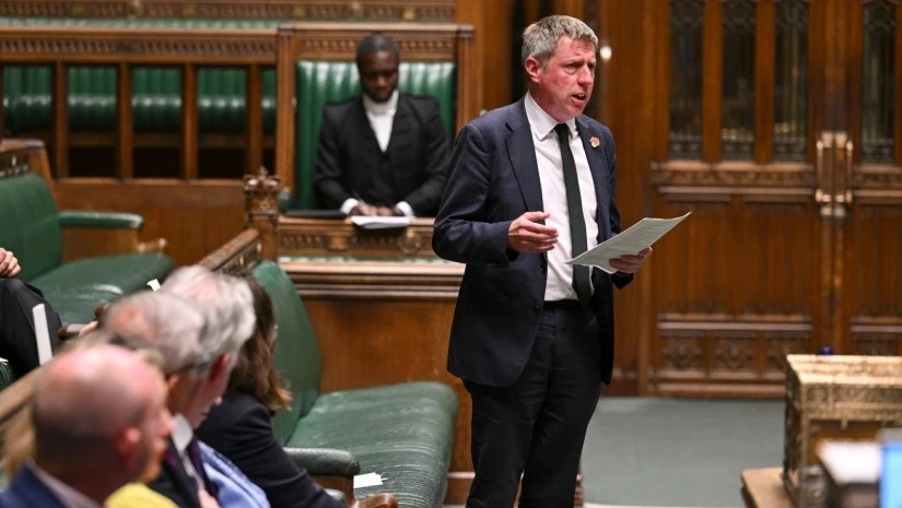 ბრიტანელი პარლამენტარი ჯეიმს მაკკლირი - საქართველოდან ნამდვილად შოკისმომგვრელი ამბავია - ისინი საკუთარი ხალხის წინააღმდეგ პირველი მსოფლიო ომის დროინდელ ქიმიურ იარაღს იყენებენ