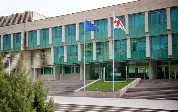 სუს-ი - ჯუანშერ ბურჭულაძემ დაკავებისას განაცხადა, რომ წოლითი რეჟიმი აქვს დანიშნული და სამედიცინო დაწესებულებაში გადაყვანა მოითხოვა