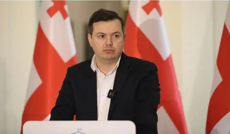 გიგა ფარულავა "ქართული ოცნების" დეპუტატებს - გახარია რომ არ ყოფილიყო 20 ივნისს, ბევრი თქვენგანი შეიძლება დღეს „ნაციონალური მოძრაობის“ მანდატით ყოფილიყო წარმოდგენილი ამ პარლამენტში