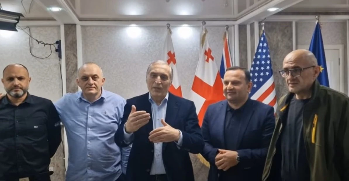 პაატა ბურჭულაძის, მურთაზ ზოდელავას, ირაკლი ნადირაძის, პაატა მანჯგალაძის, ლაშა ბერიძის, ირაკლი შაიშმელაშვილისა და კიდევ 5 პირის წინასასამართლო სხდომა ხვალ გაიმართება