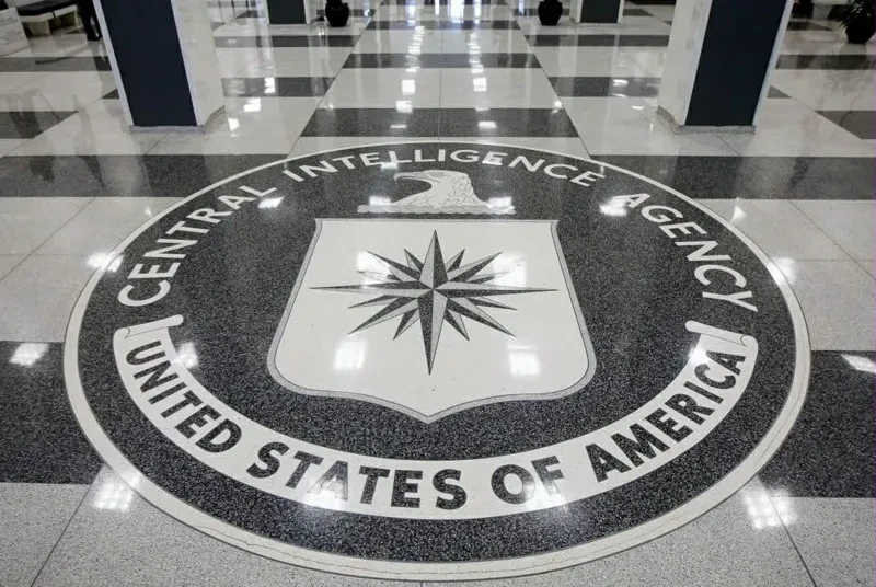 აშშ-ის სადაზვერვო სააგენტოებმა პუტინის რეზიდენციაზე უკრაინის თავდასხმის მტკიცებულება ვერ იპოვეს, - ინფორმაციას Wall Street Journal-ი ამერიკელ მაღალჩინოსნებზე დაყრდნობით ავრცელებს.  აშშ-ის ეროვნული უსაფრთხოების სააგენტოს (NSA) დასკვნის თანახმად, უკრაინას რუსეთის პრეზიდენტის, ვლადიმერ პუტინის რეზიდენციაზე თავდასხმა არ უცდია.