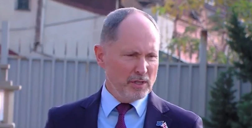 ჰერჩინსკი: ევროკომისია გამოაქვეყნებს ვიზის შეჩერების ანგარიშს, მათ შორის საქართველოსთვისაც