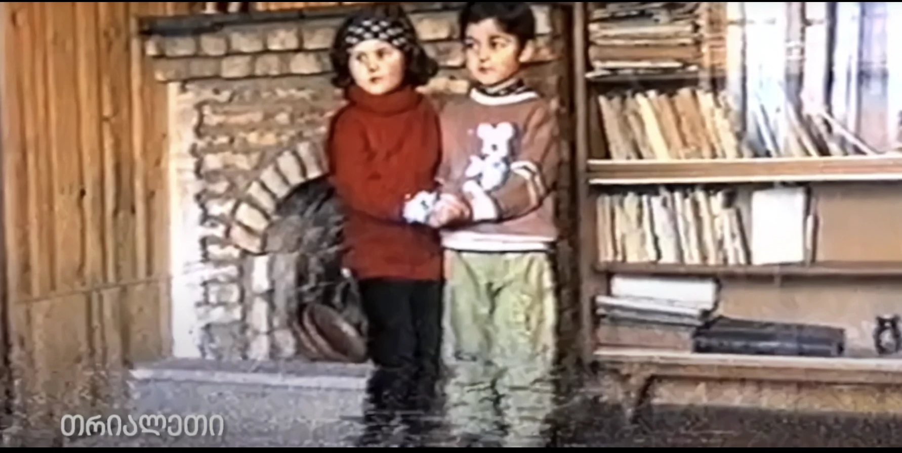 ქარელელი ბავშვების ცეკვა.   "თრიალეთის" არქივი.