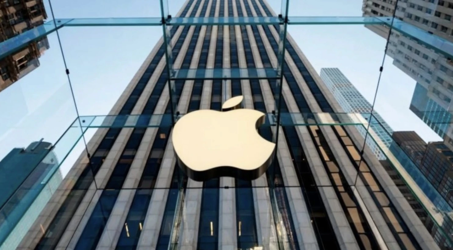 Apple-ი iPhone-ის მომხმარებლებს აფრთხილებს