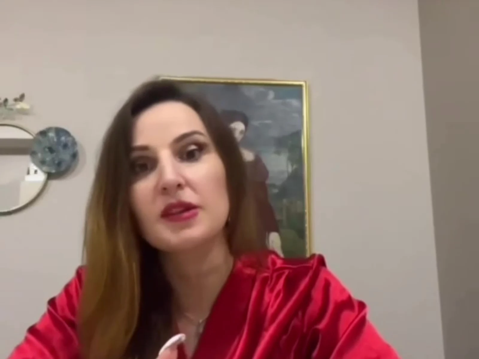 💬"ტელეკომპანია თრიალეთი დღეს ჩვენს მხარდაჭერას საჭიროებს.... არხი რომელიც 36 წლის განმავლობაში ემსახურებოდა ჩვენს თანამოქალაქეებს დღეს არის დახურვის საფრთხის წინაშე." - ხელოვანი, მხატვარი თამარ ფეიქრიშვილი