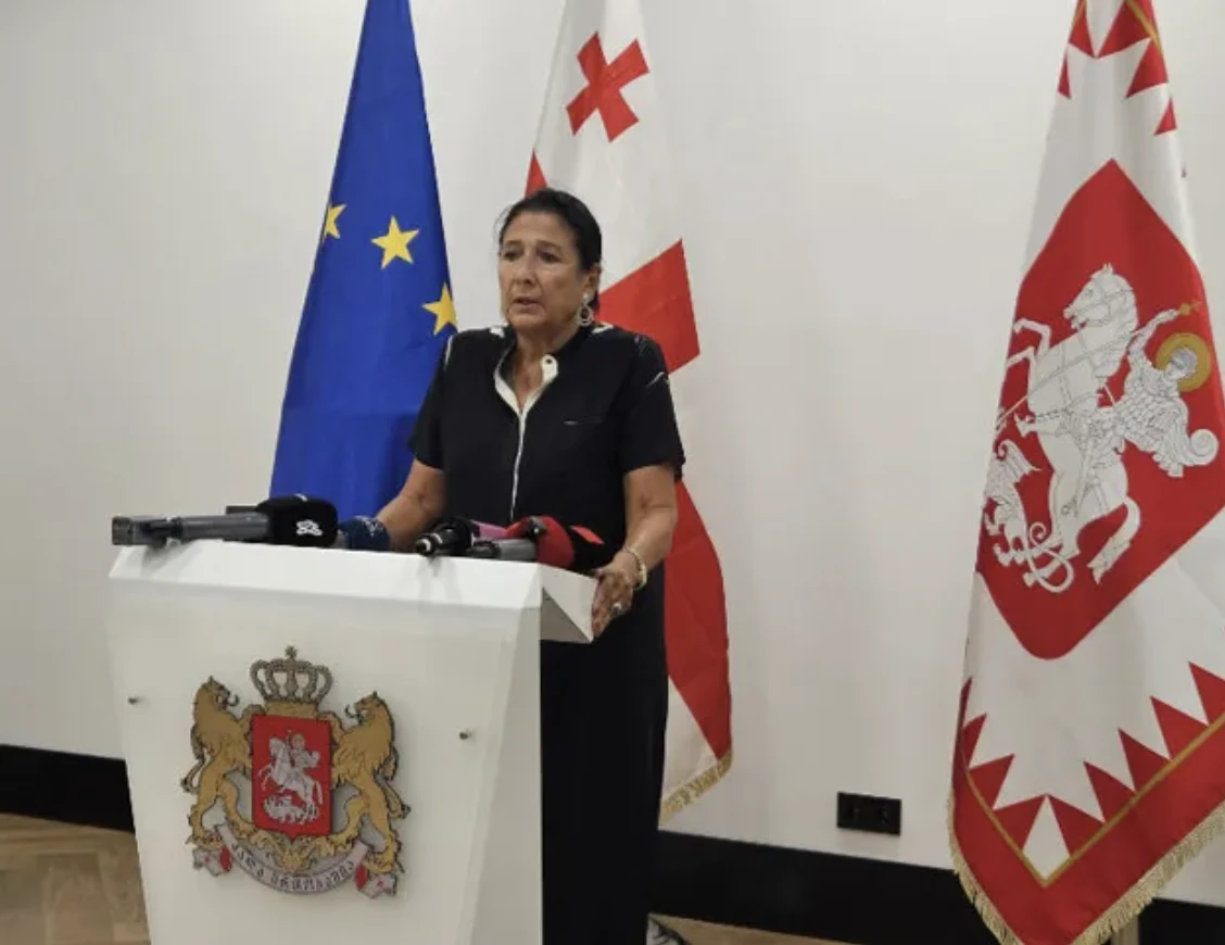 სალომე ზურაბიშვილი - ხელისუფლებამ საქართველო კიდევ ერთი ნაბიჯით წაიყვანა რუსულ მოდელზე - შეგუება ნიშნავს, რომ ქვეყანას რუსეთს ჩავაბარებთ