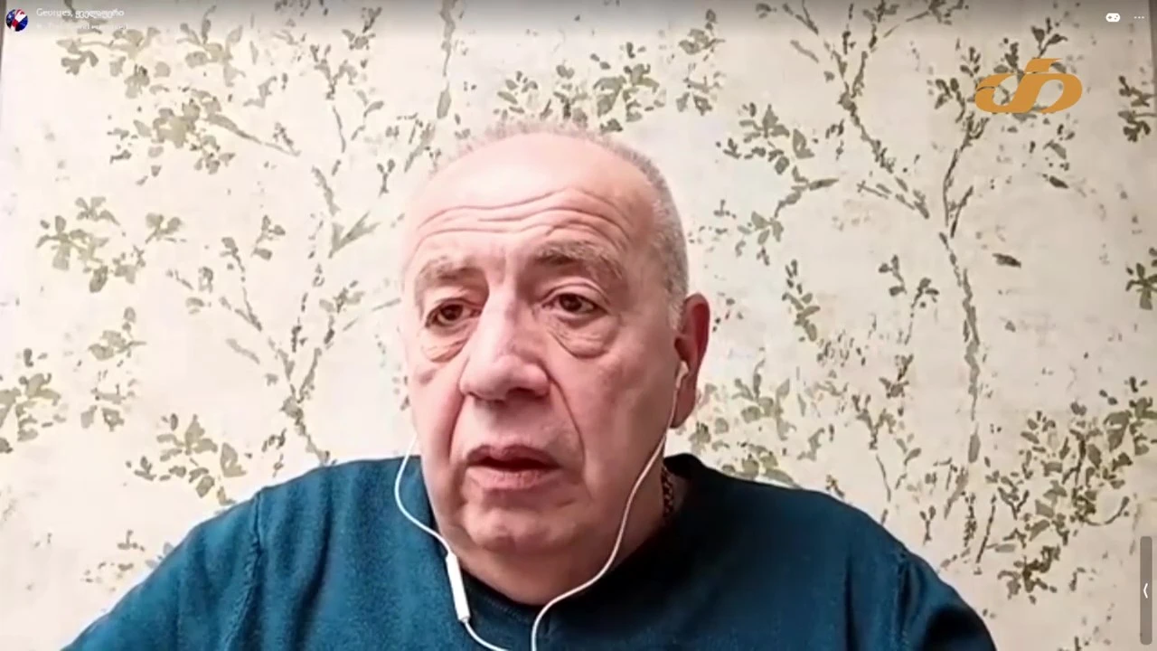 🔴 გიორგი ფოფხაძე: ტროტუარზე დგომისთვის სტუდენტებს, ქვეყნის მომავალს, იჭერენ.  💬 „დამისახელეთ რომელიმე დიქტატორული ქვეყანა, სადაც სტუდენტებს, ქვეყნის მომავალს, მხოლოდ ტროტუარზე დგომის გამო აპატიმრებენ.“