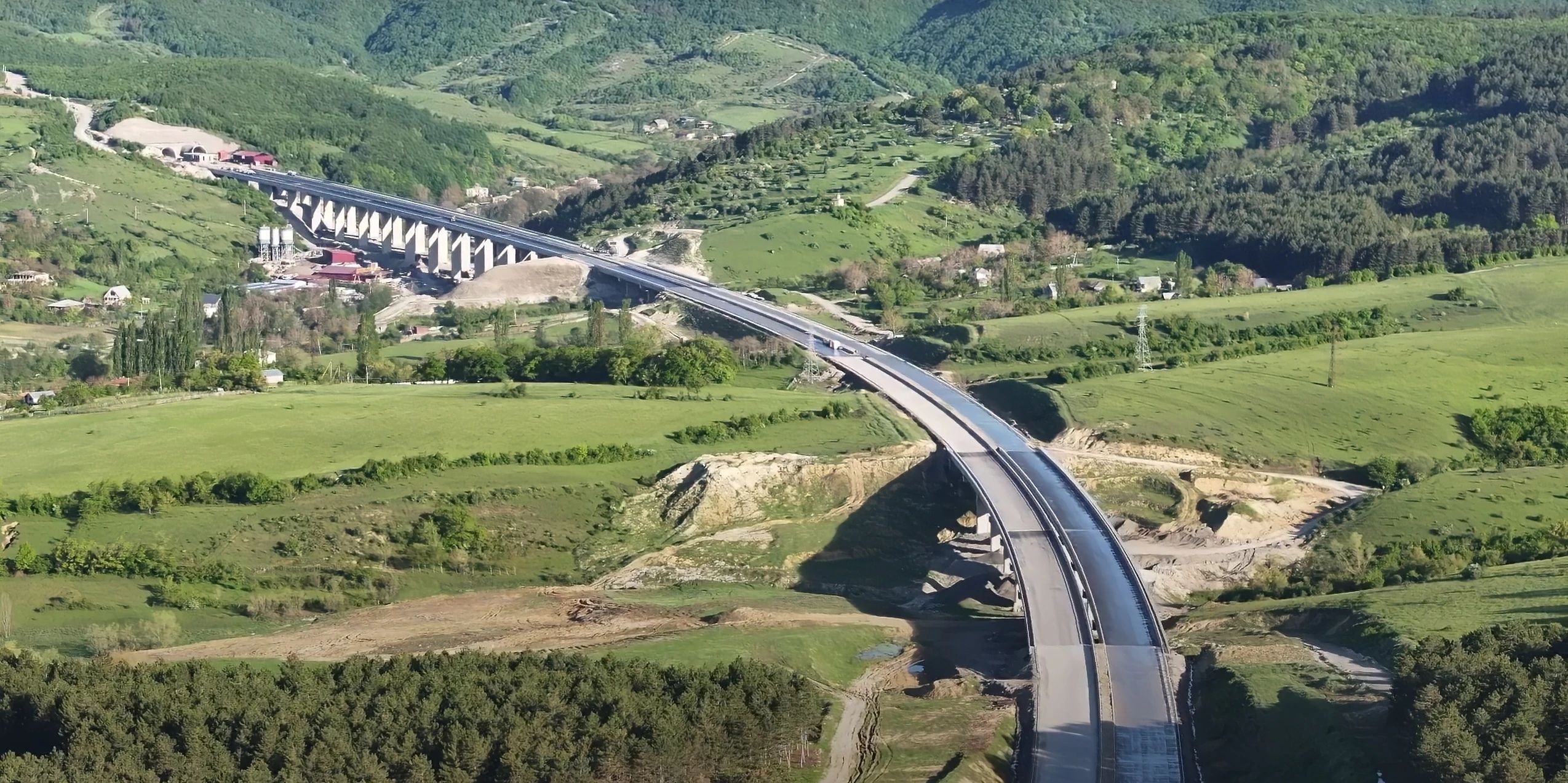 სურამის შემოვლითი მაგისტრალური გზის მშენებლობა დასრულების ეტაპზეა