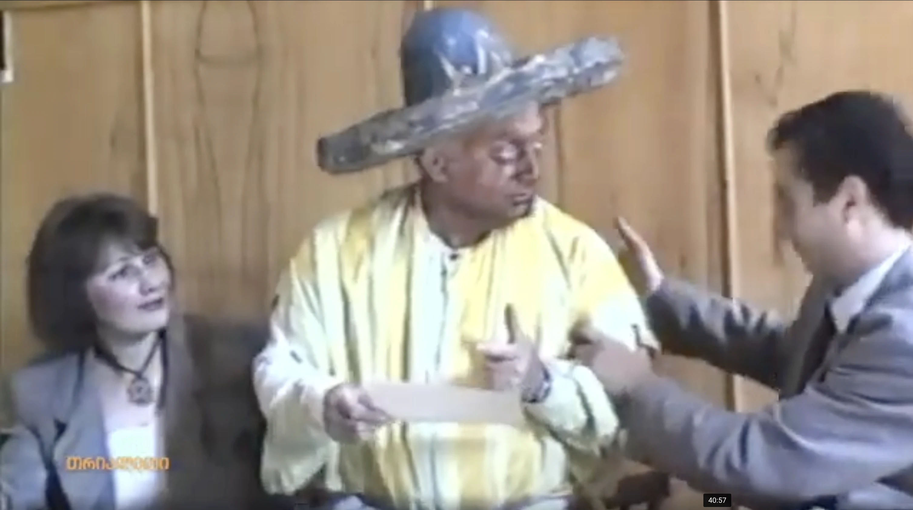 იუმორისტული გადაცემა "ტელე რაუნდი".  1.   1994 წ.  თრიალეთის არქივიდან.