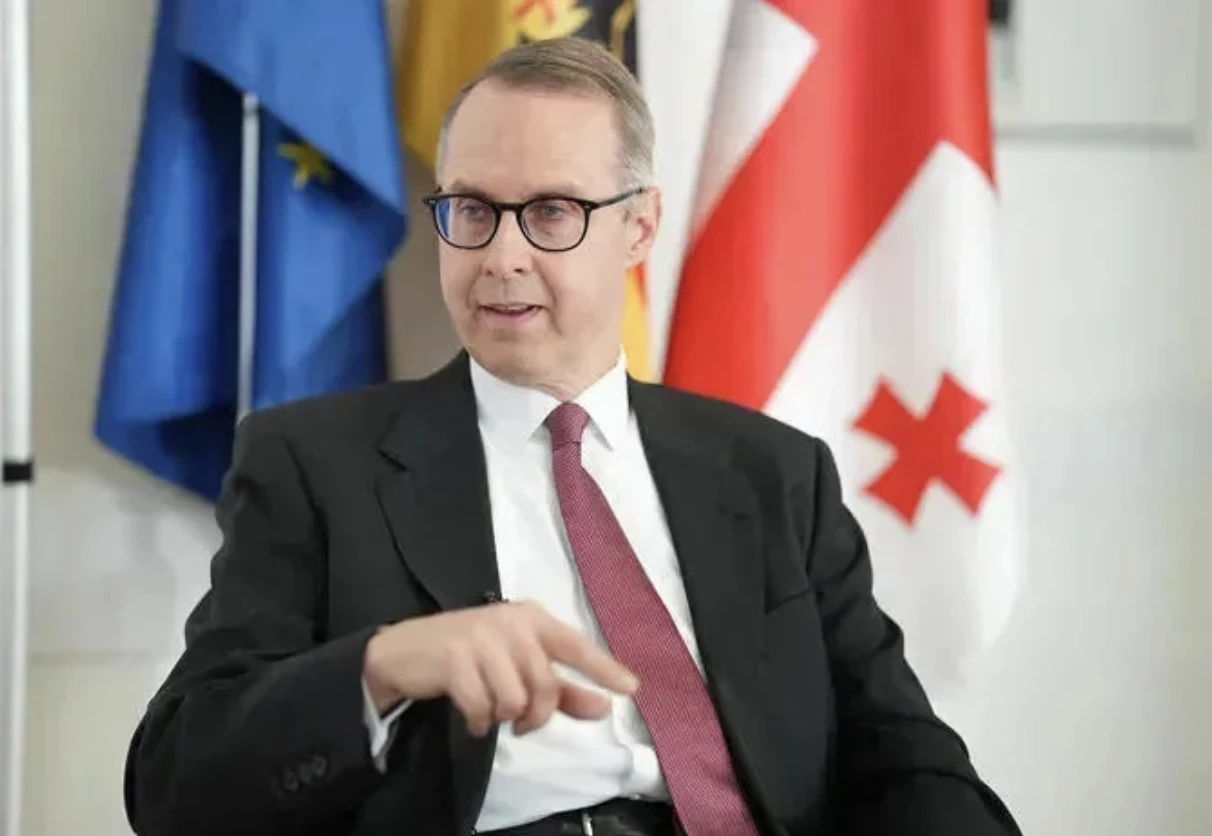 „2030 წლისთვის ევროკავშირში გაწევრიანებას” ილუზიად აქცევს