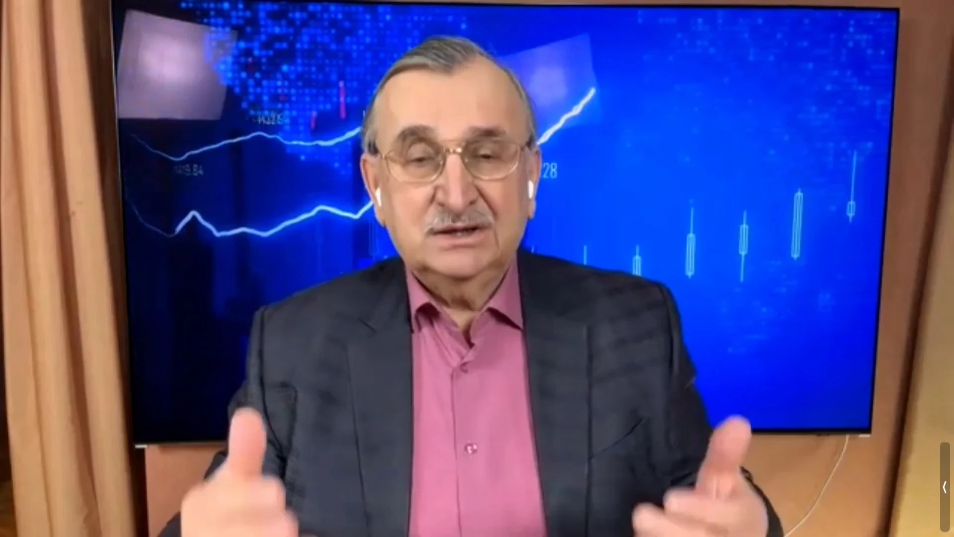 „💬 „რუსთავი 2-ის გენერალური დირექტორის ხელფასი ყოფილა 39 200 ლარი თვეში.......ყველა ერთად აღებული რეგიონალური არხის ბიუჯეტი არის იმაზე ნაკლები, ვიდრე, ერთი ადამიანის ხელფასი“.- რომან გოცირიძე