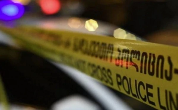 შუახევში კაცი ნაჯახით დაჭრეს. ამის შესახებ ინფორმაციას ,,აჭარა თაიმსი” ავრცელებს.  არსებული ინფორმაციით, მომხდარს წინ კონფლიქტი უძღოდა.  დაჭრილი მამაკაცი საავადმყოფოშია გადაყვანილი. მომხდარზე დაწყებულია გამოძიება.