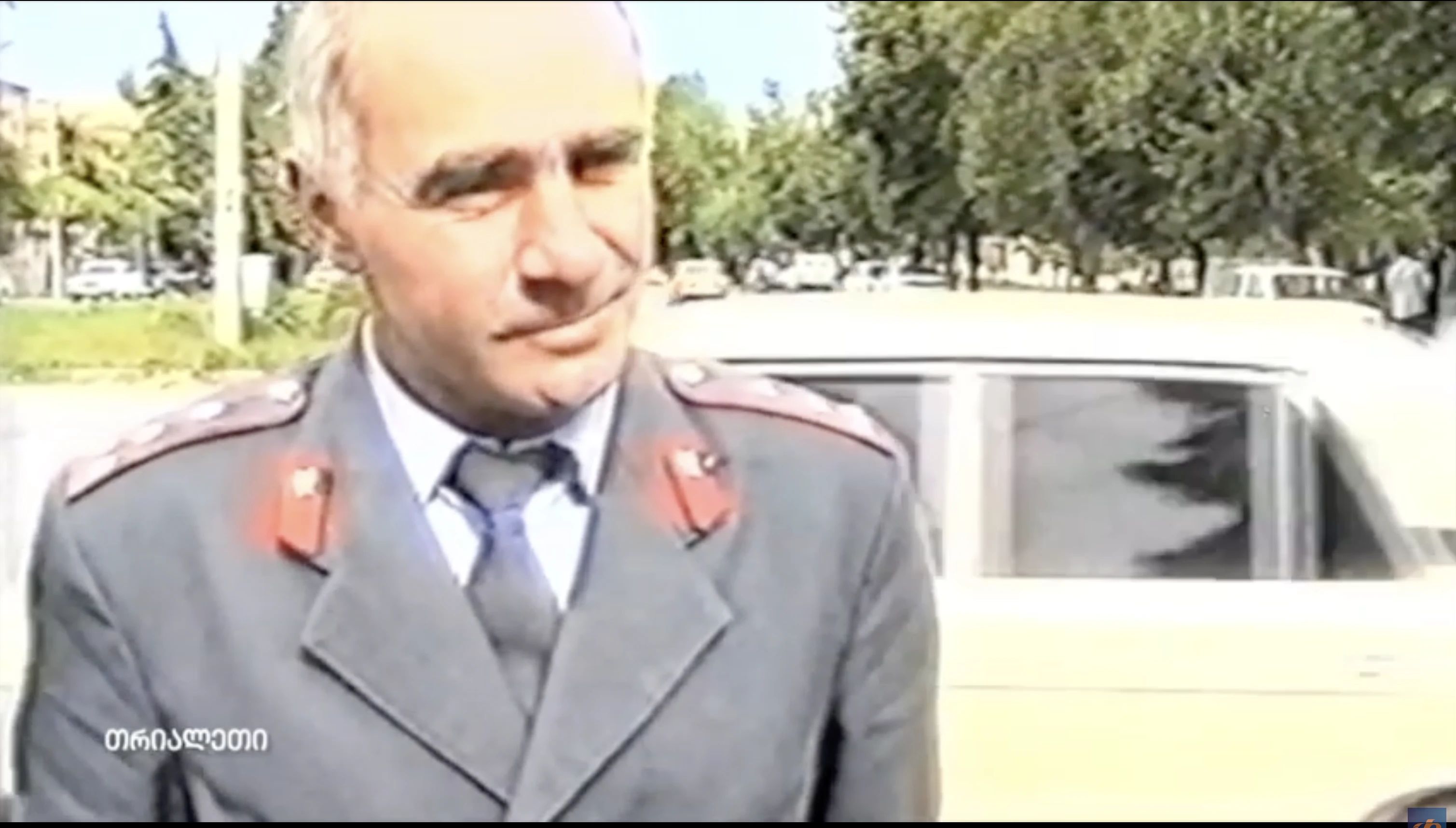 პოლიციის რეიდები, გორში, სკოლების ბოლო ზარის დროს.  1999 წელი.  "თრიალეთის" არქივი.