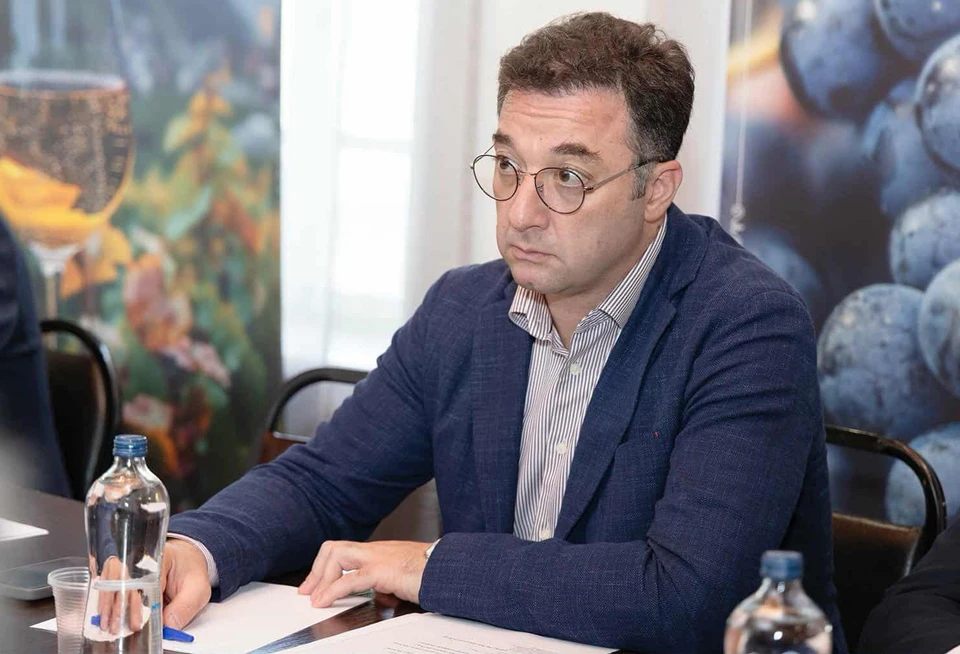 დავით სონღულაშვილი - ამ ეტაპზე გადამუშავებული ყურძნიდან უდიდესი წილი ჯანსაღია, რაც ნიშნავს, რომ 2025 წლის მოსავლის ქართული ღვინო საუკეთესო იქნება