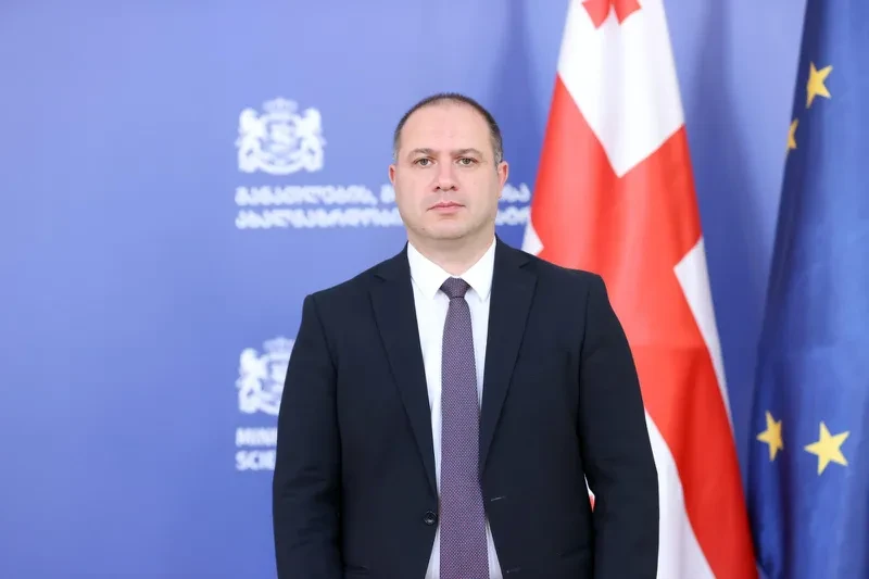განათლების მინისტრი - მინდა დაგარწმუნოთ, სამინისტრო მიიღებს ყველა ზომას იმისთვის, რომ 15 სექტემბერს ყველა საჯარო სკოლაში სასწავლო პროცესი ჩვეულ რეჟიმში დაიწყოს