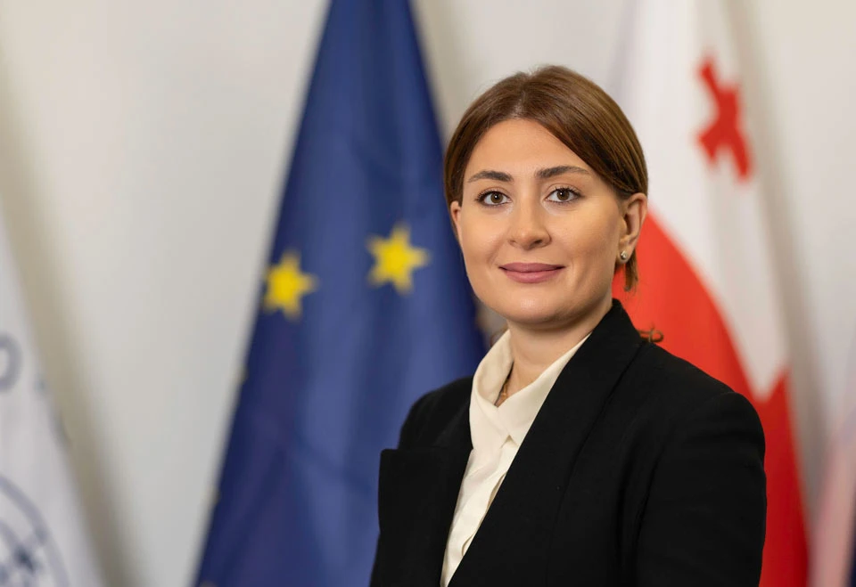 თამარ იოსელიანი - ქუთაისის აეროპორტში საქართველოს ყველა მოქალაქეს შეეძლება, 18 წამში პასპორტებითა და პირადობის მოწმობებით შემოვიდეს საზღვარზე