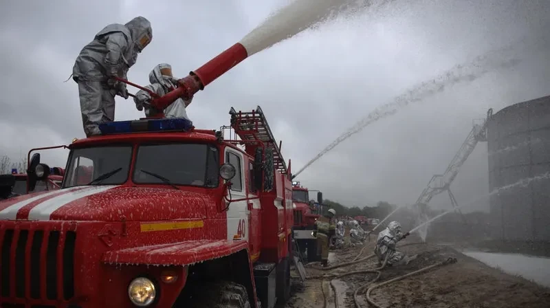 უკრაინული მედია - უკრაინამ კრასნოდარის მხარეში ნავთობგადამამუშავებელ ქარხანას დრონებით დაარტყა