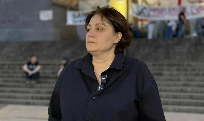 ელენე ხოშტარია - უარს ვამბობ დაცვაზე, უარს ვამბობ სასამართლოში გამოცხადებაზე