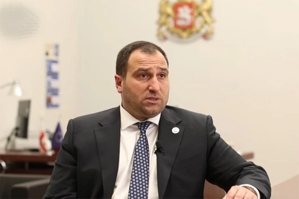ირაკლი კირცხალია ოპოზიციაზე - ვხედავთ, რომ წვალობენ როგორმე თვითმმართველობის არჩევნებში შემოიძურწონ