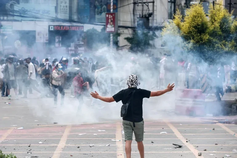 Reuters - ნეპალში კორუფციის საწინააღმდეგო საპროტესტო აქციებზე დაღუპულთა რიცხვი 72-მდე გაიზარდა