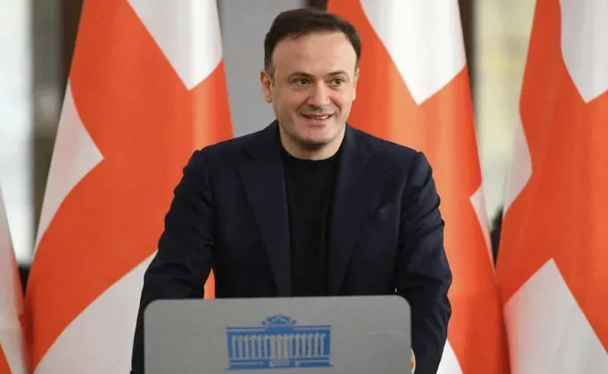 ეს იყო მცდელობა, რომ ლეგიტიმური ხელისუფლების, ქართული სახელმწიფოს და საზოგადოების წინააღმდეგ აეგორებინათ ახალი ტალღა,  თითქოს ქიმიური იარაღი გამოიყენებოდა. ეტყობა, „ნაცებში“ ავერიეთ, - ირაკლი ზარქუა, BBC-ის ჟურნალისტური გამოძიების შესახებ.