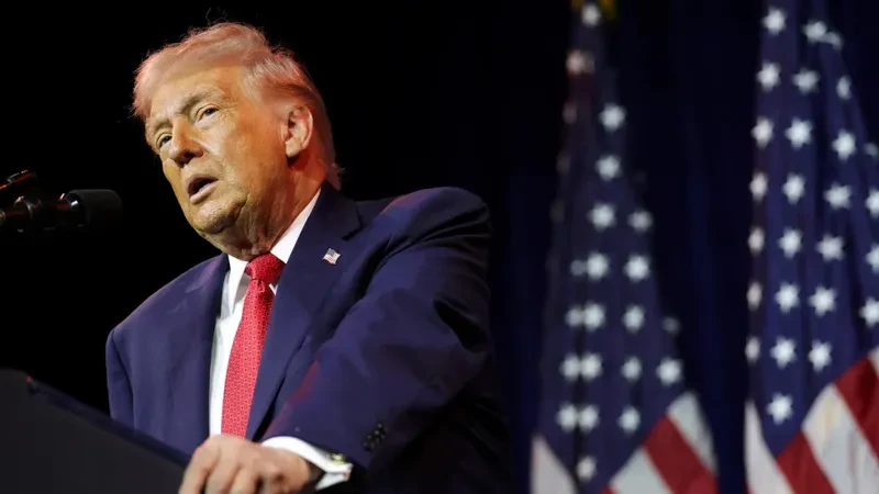 მედია - დონალდ ტრამპის ადმინისტრაცია ვენესუელას ჩინეთისა და რუსეთის გაძევებისა და ნავთობთან დაკავშირებით მხოლოდ აშშ-თან თანამშრომლობისკენ მოუწოდებს.  დონალდ ტრამპის ადმინისტრაცია ვენესუელას დროებით მთავრობაზე ზეწოლას ახდენს და ქვეყნიდან ჯაშუშობაში ეჭვმიტანილი ჩინელი, რუსი, კუბელი და ირანელი პირების გაძევებას სთხოვს