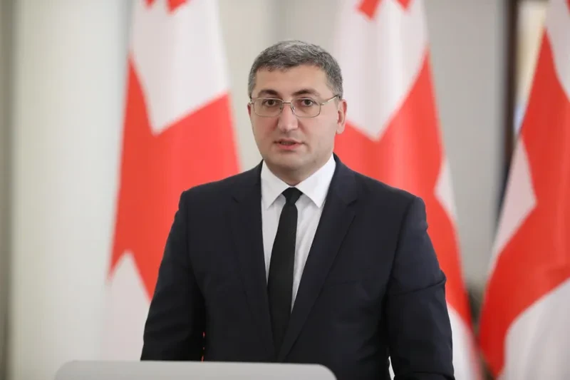 ეს არ იყო მუდმივი სამსახური და ყველამ იცოდა, რომ კონკრეტული ვადის გასვლის შემდეგ აღარ იქნებოდა, - ფინანსთა მინისტრის მოადგილის, გიორგი კაკაურიძის პასუხი კითხვაზე, 2026 წლიდან სოციალურად დაუცველების დასაქმების სახელმწიფო პროგრამის შეჩერების შესახებ.