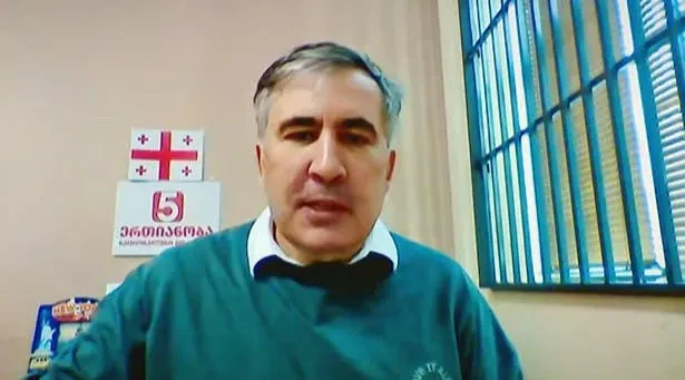 მიხეილ სააკაშვილი - 23 ნოემბერს ბევრი მირჩევდა, არ შევსულიყავი პარლამენტში, მე კი საჭირო წამს შევასწარი - 4 ოქტომბერს თბილისში ჩამოსვლა და რუსთაველზე მისვლა ქვეყნის გადარჩენის ბოლო შანსია