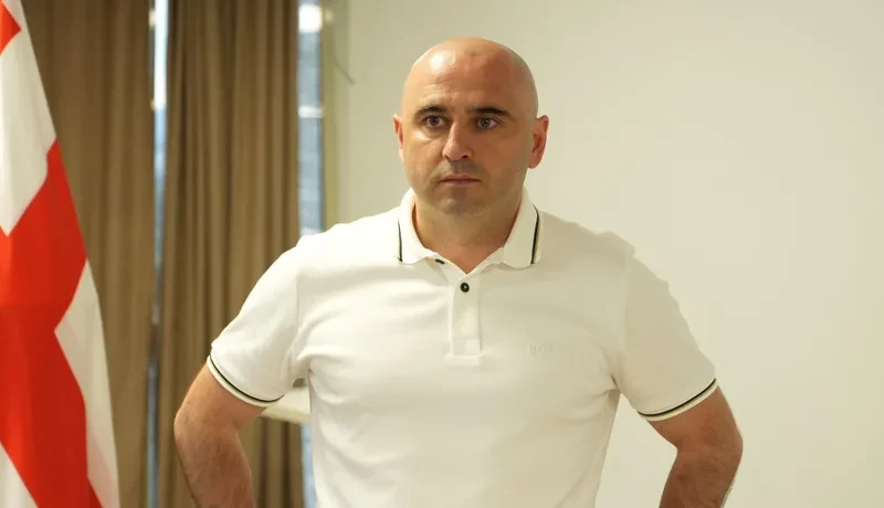 ლევან ხაბეიშვილი - გამორთეთ ტელევიზორები, გამოდით რუსთაველზე!